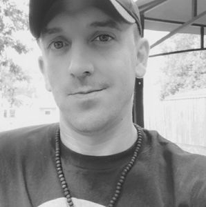 Meet your Posher, Zachary